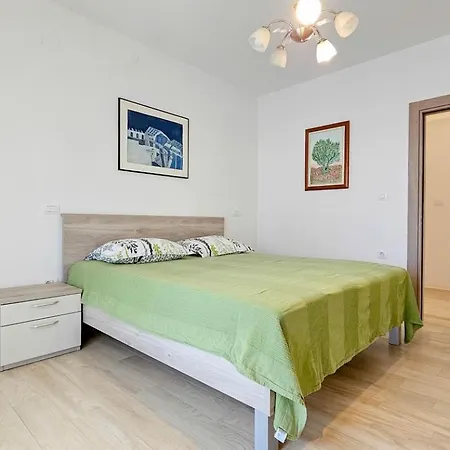 Apartment Clai 3