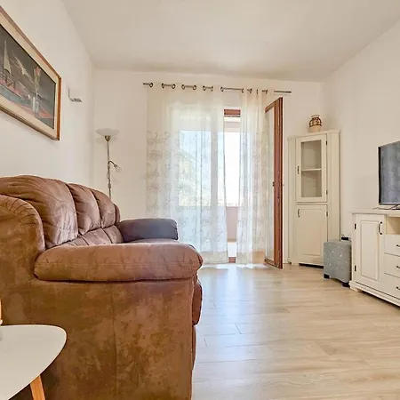 Apartment Clai 3